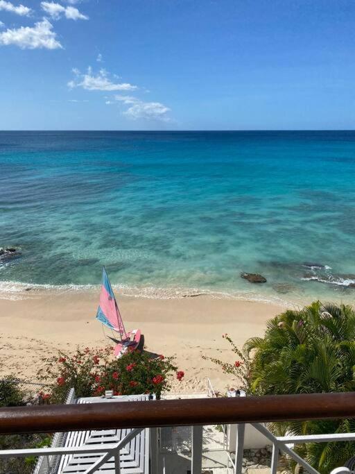 Bianca Bay 3 Bedroom West Coast Beach Front Villa Saint James Exterior photo